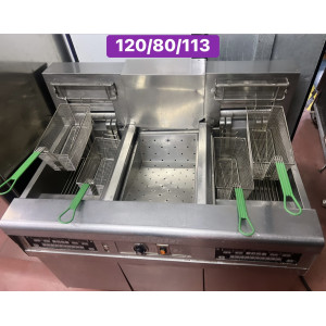 Μεταχειρισμένη διπλή φριτέζα ρεύματος Frymaster, με σταθμό πατάτας στη μέση  και φίλτρο λαδιού‼️