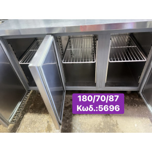 Μεταχειρισμένο ψυγείο πάγκος, με 3 πόρτες και εσωτερικό μοτέρ‼️